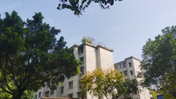 建设路1号小区外景图