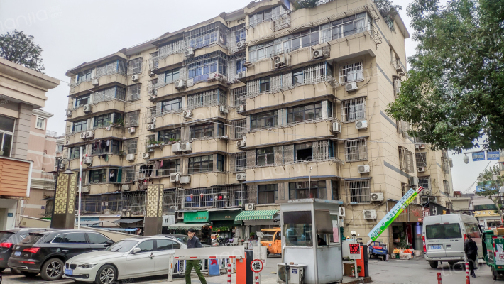 水车河弄外景图