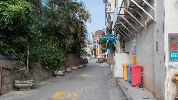 金同成大厦外景图