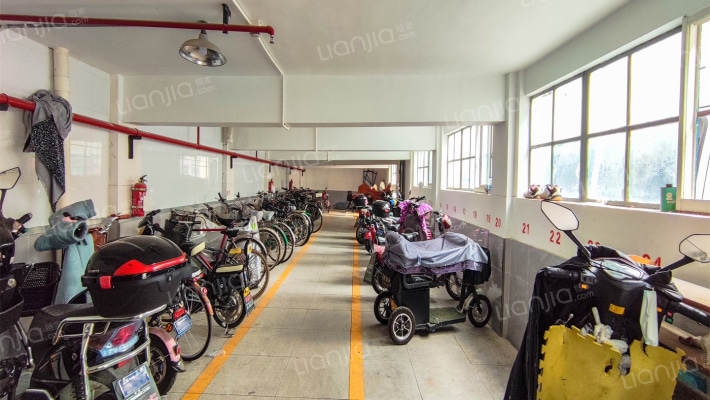 乳山三村外景图