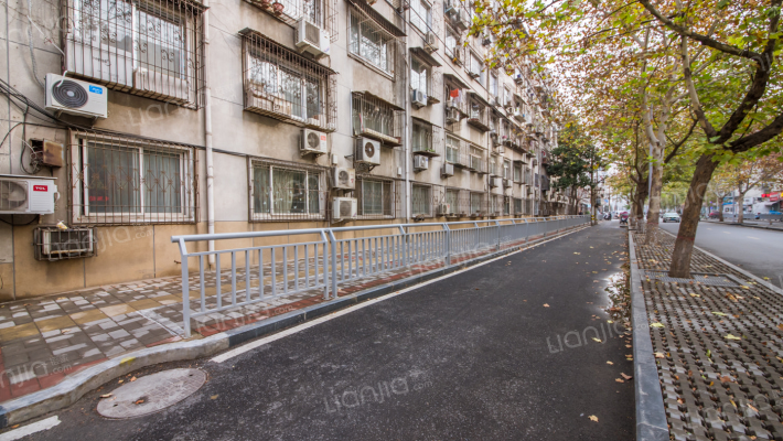 河南省监察厅家属院外景图