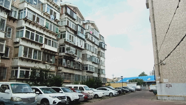 福新路小区南区外景图