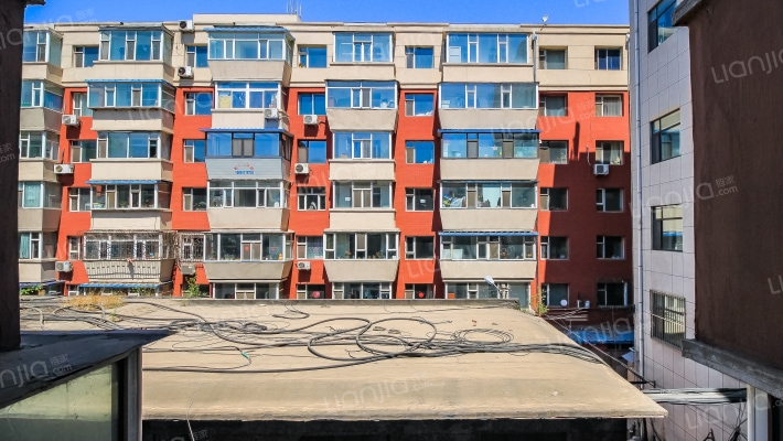 吉大家园外景图