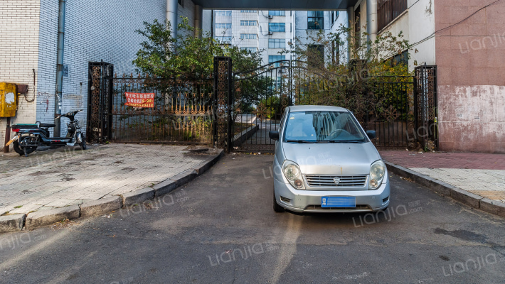 第五方元里外景图