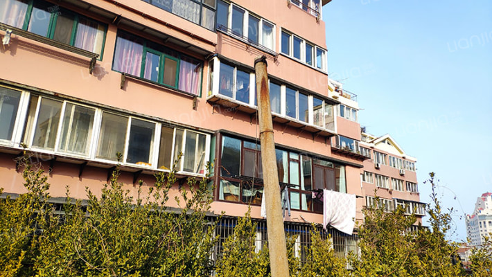 国防科工委家属楼外景图