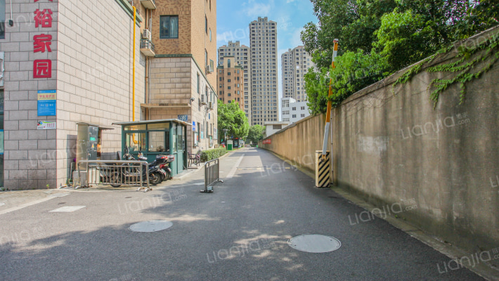 天裕家园外景图