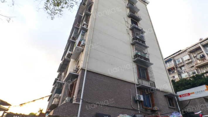 兴业路49号外景图