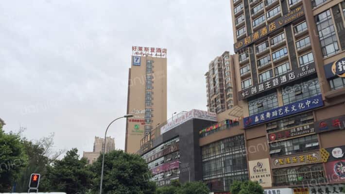 摩玛新城外景图