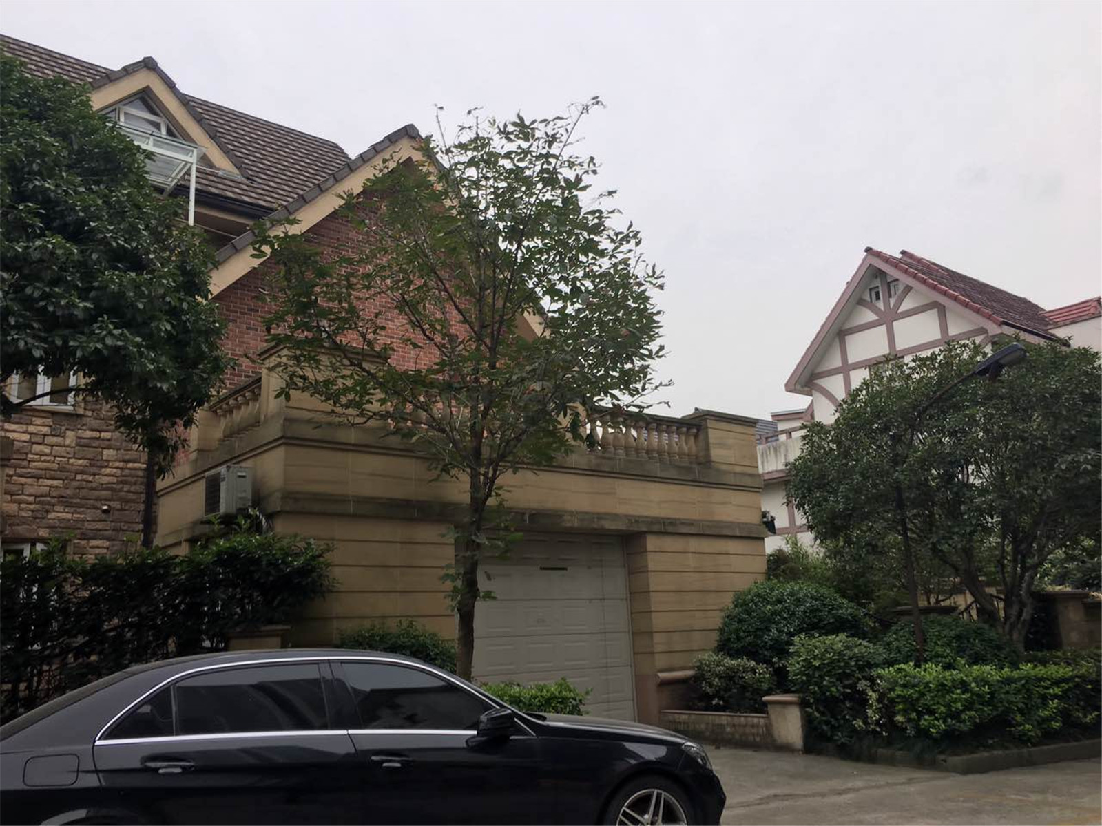 Zhijiang Garden compound photo 22