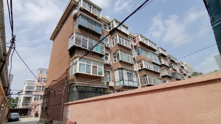 国家税务局宿舍外景图