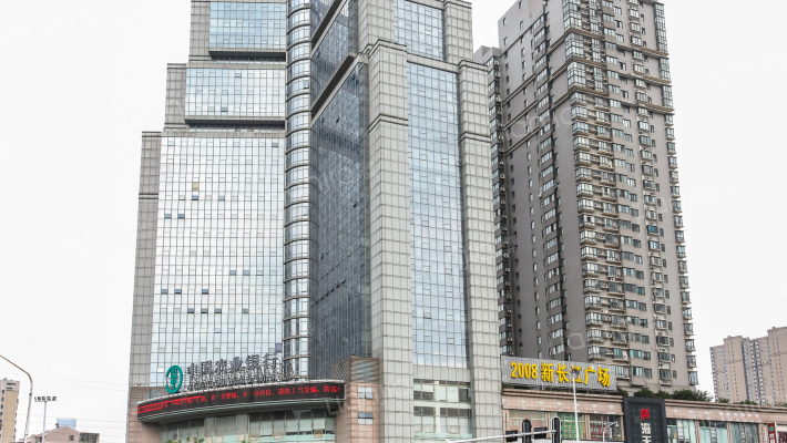 2008新长江广场外景图