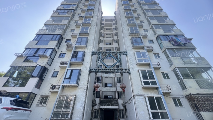 栖迟花园外景图