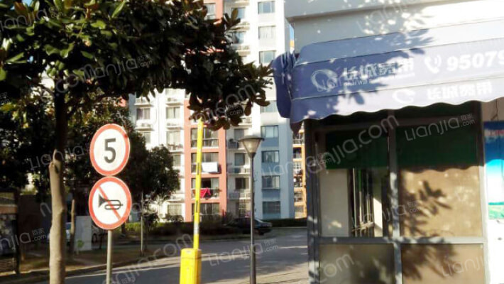 云松华庭外景图