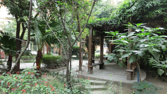 成龙花园外景图