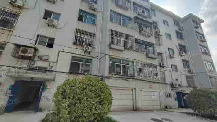 富龙小区外景图