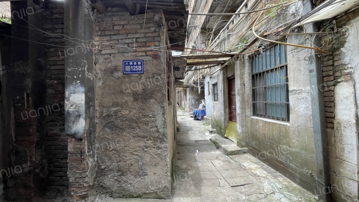 八鸽岩路125B号外景图