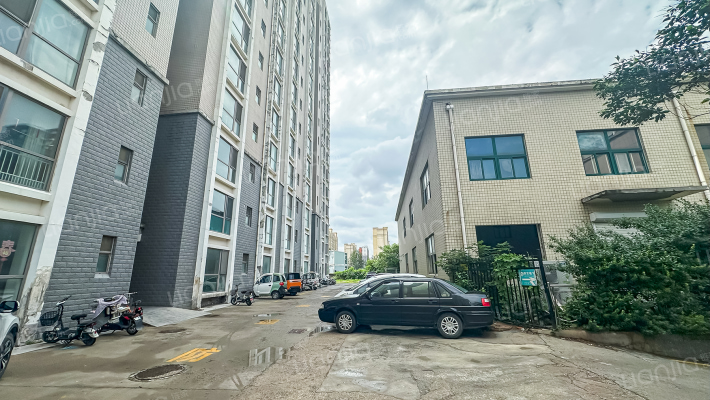 汇富商务公寓外景图