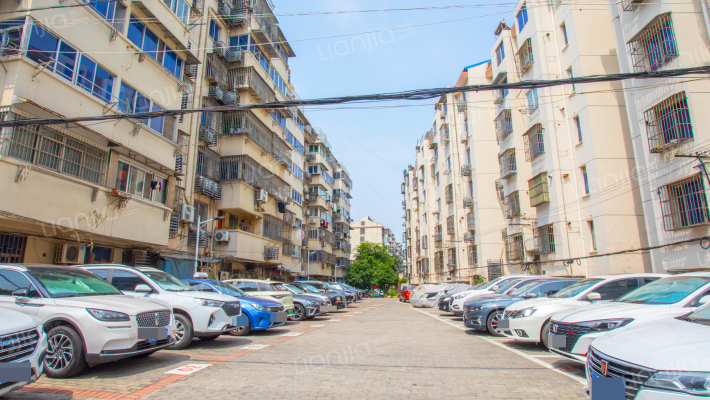 朱方路225号外景图