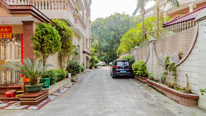 平步社区外景图