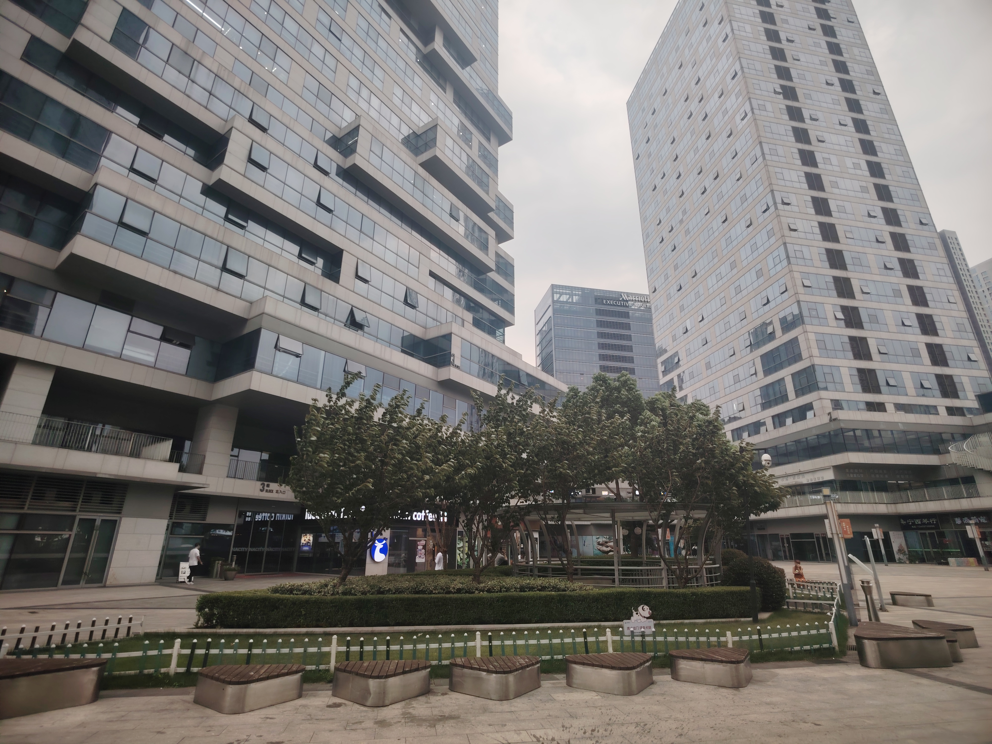 Wan Tong Fashion Mansion compound photo 2