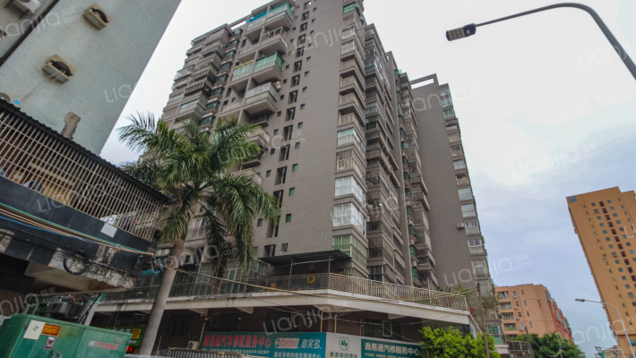 蓝山太子港外景图