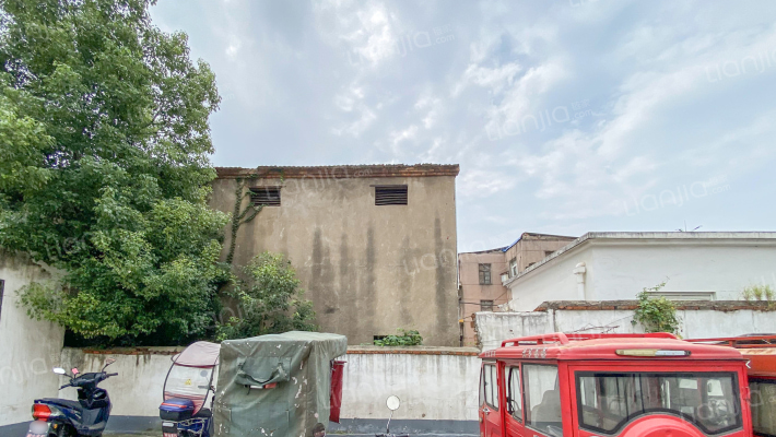 安美小区外景图