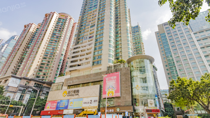 希尔顿阳光外景图