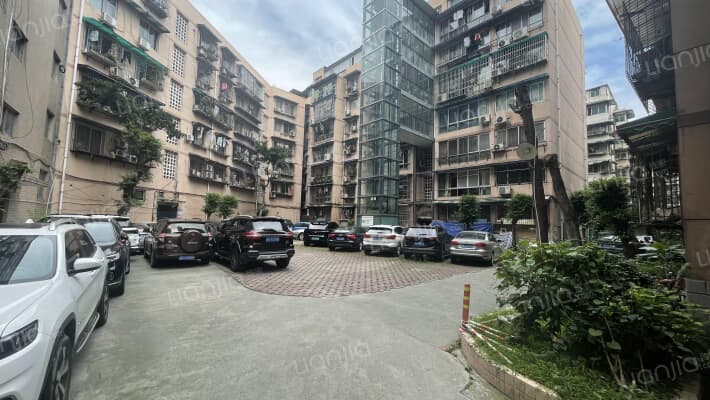 宏源大厦外景图