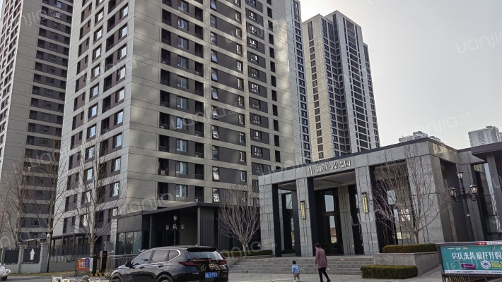 融创臻瑞园外景图