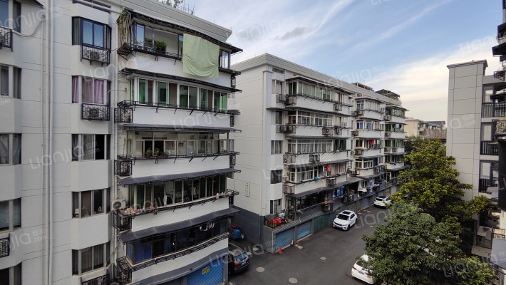 西小河街332号外景图