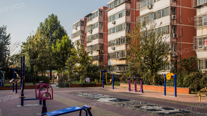 海子角西里外景图