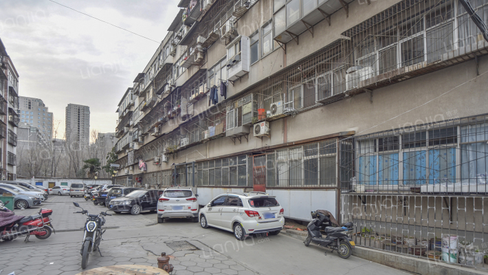 五建小区外景图