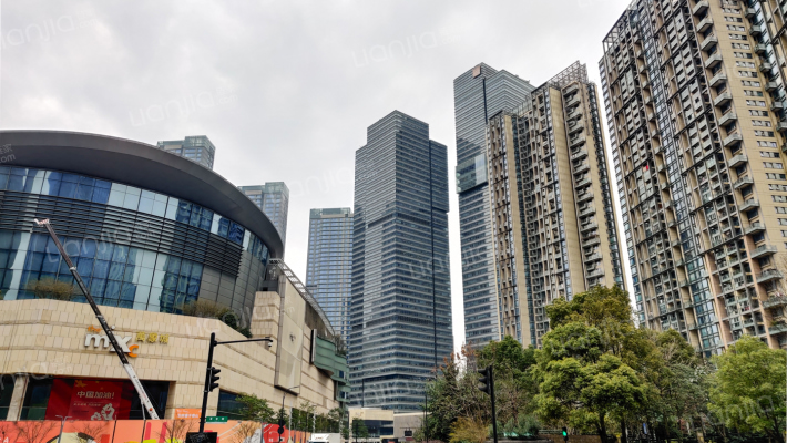 华润大厦外景图