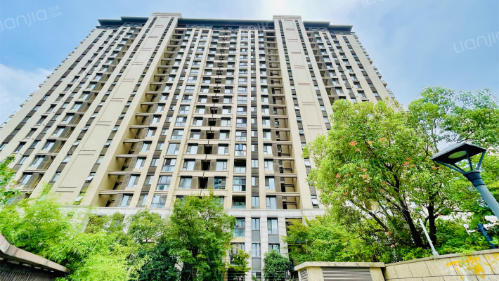 富力十号C区外景图