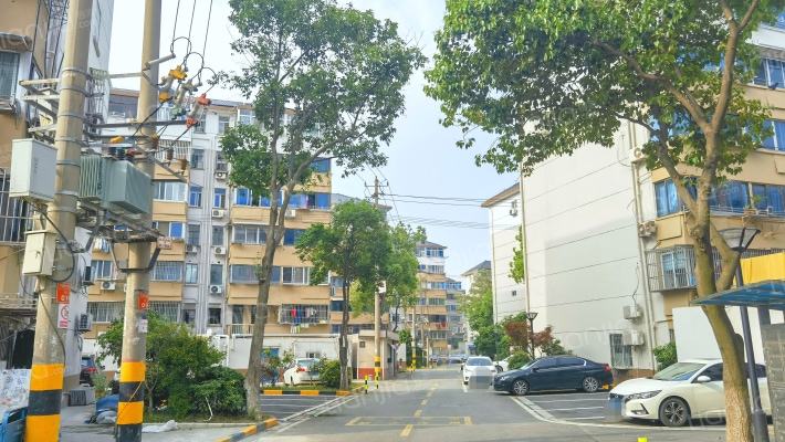 惠龙新村E区220-252号外景图