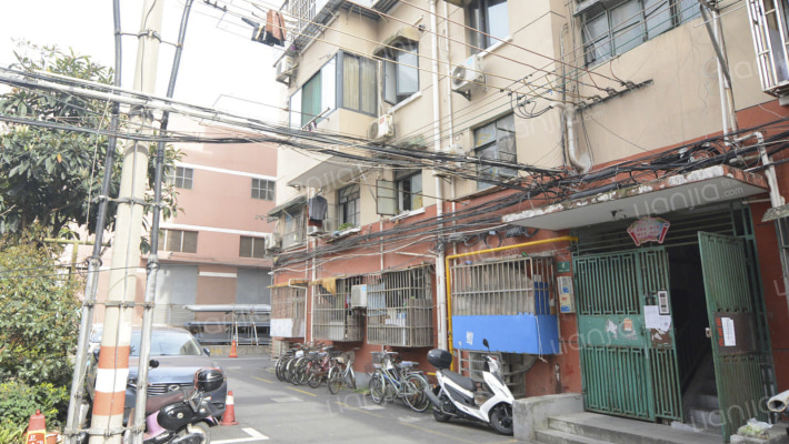 通阁小区外景图