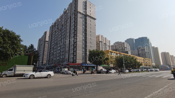 尹泰家园东区外景图