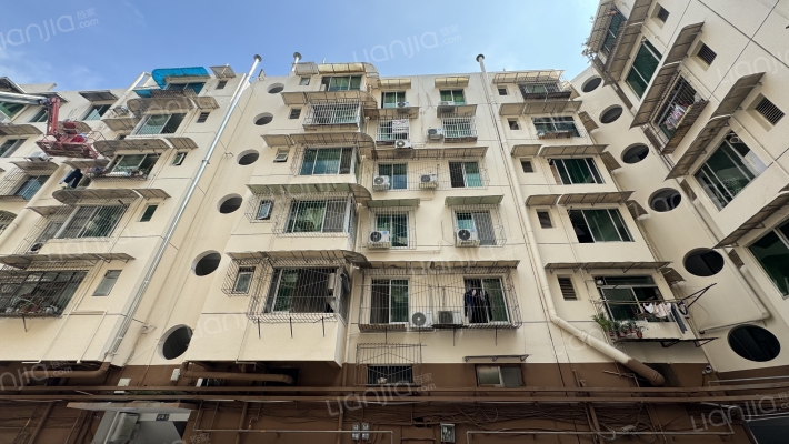 武阳公寓外景图