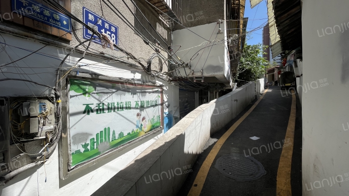 黔灵西路158号外景图