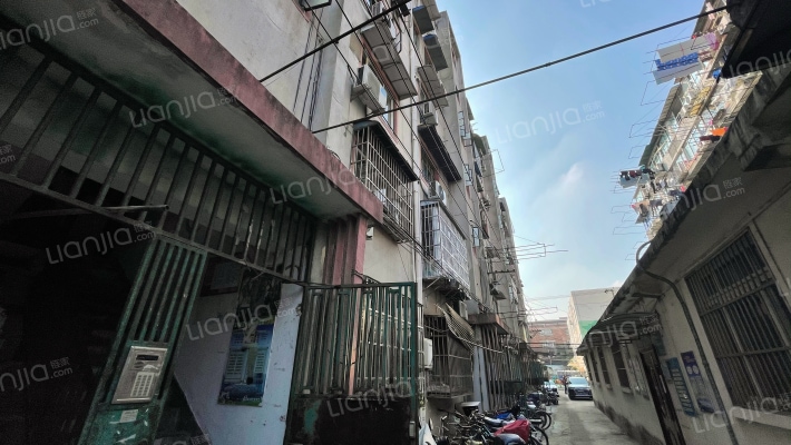 海州路105弄外景图