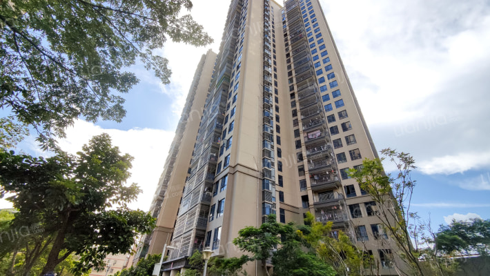 泰宇城市中央外景图