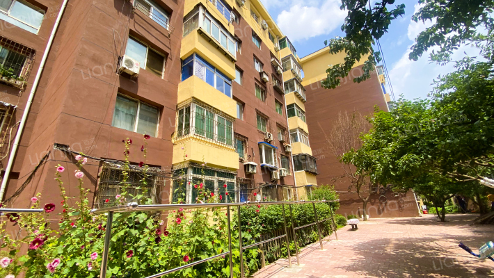 领事馆社区电大北小区外景图