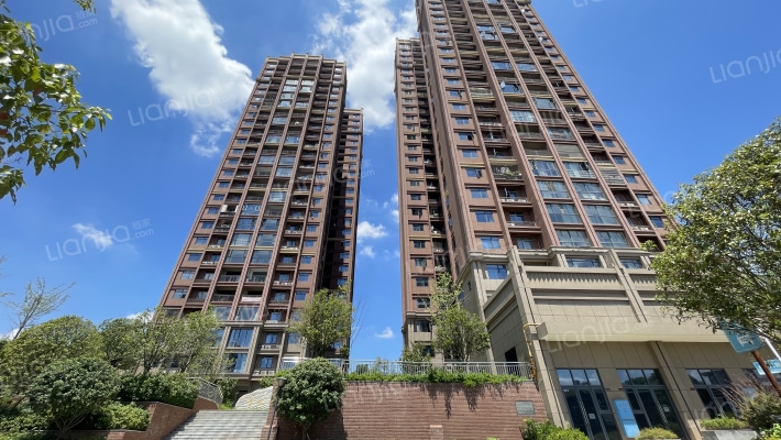 华风文殊阁外景图