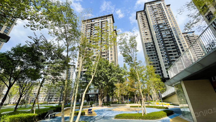 重庆融创文旅城御逸外景图