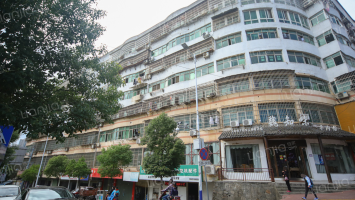 兴国路160号外景图