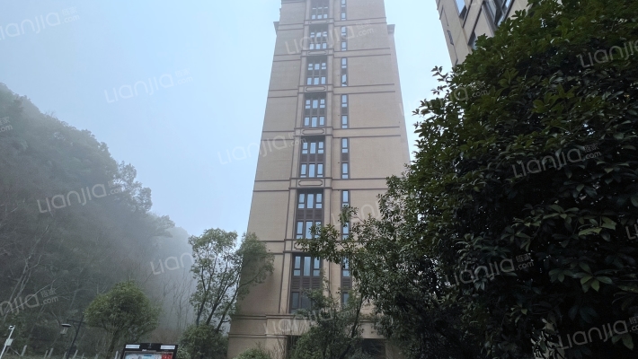 致地龙熙台外景图