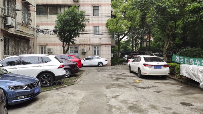 和兴龙柏公寓外景图