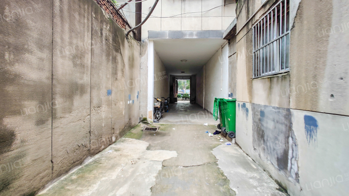 洪庆粮站家属院外景图