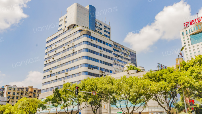 彩虹大厦外景图