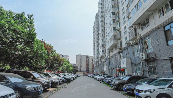 联盛大厦外景图